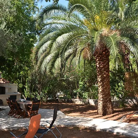 Beach House Mokalo * Orebic